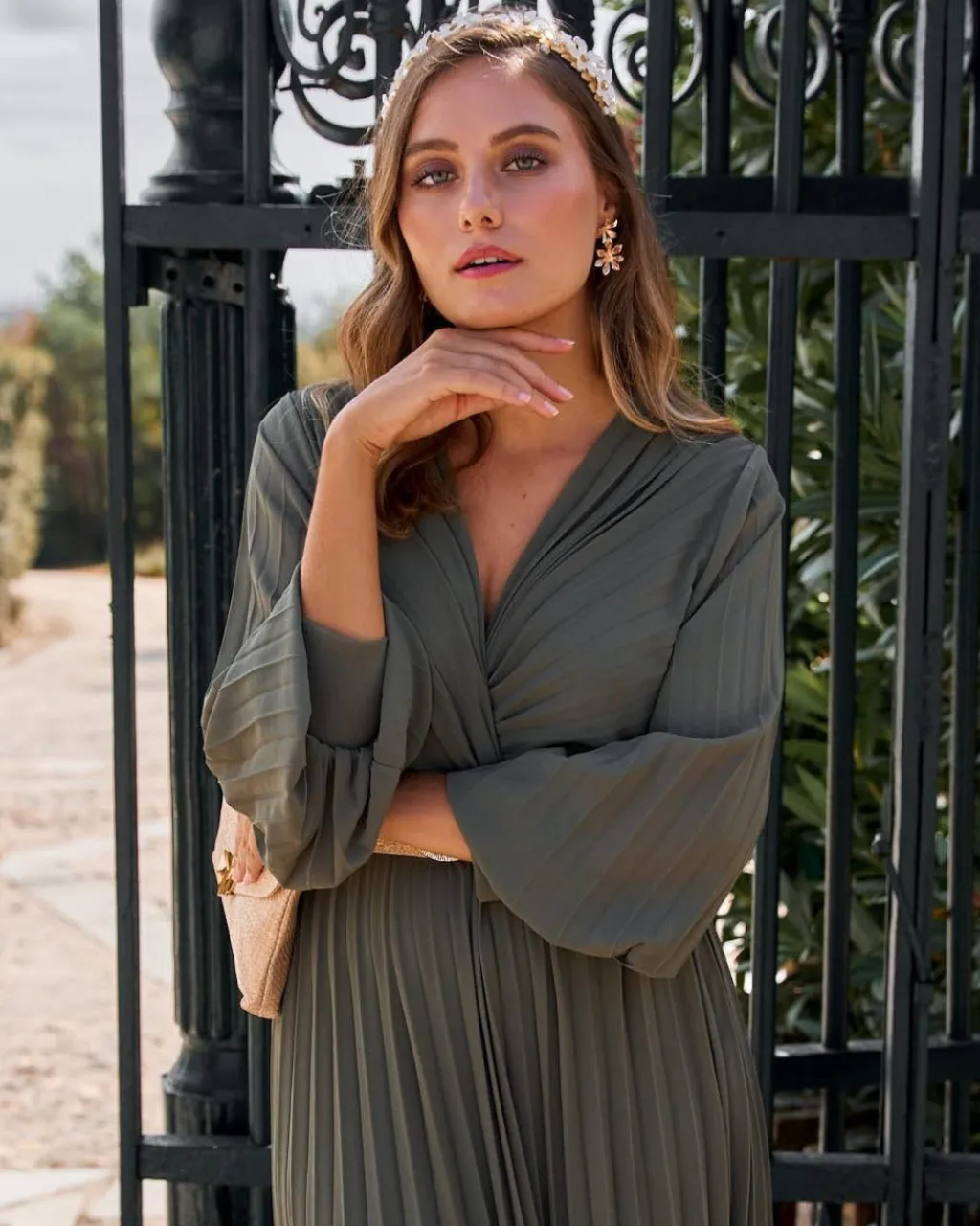 Polin et moi VESTIDOS INVITADA>Vestido Midi Nashira eucalipto